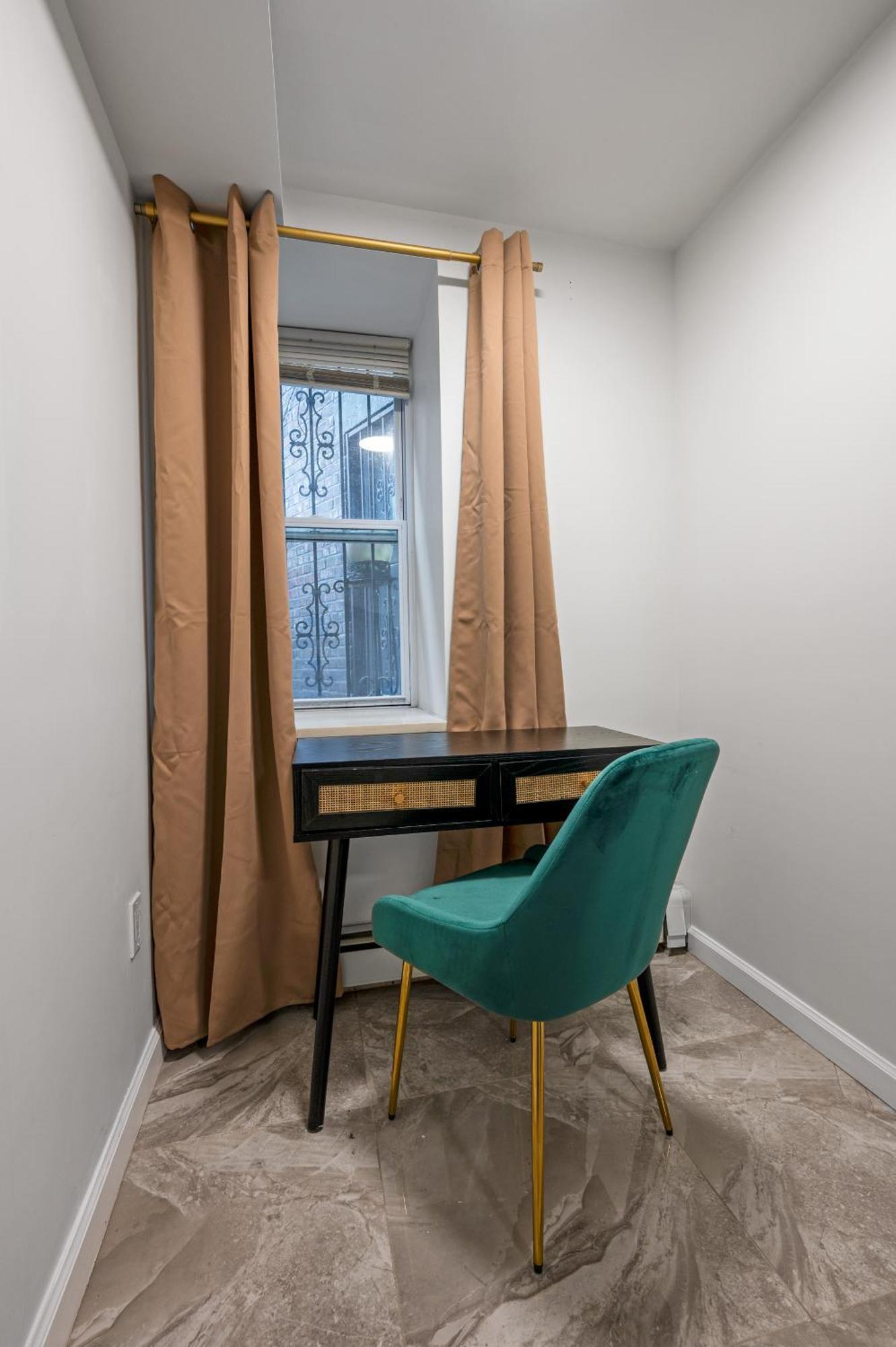 Upper East Side Luxury 3br 2b 1700 Square Feet Nueva York